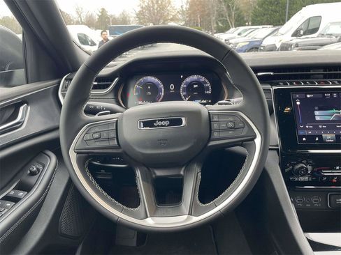 New 2025 Jeep Grand Cherokee Laredo X image 26