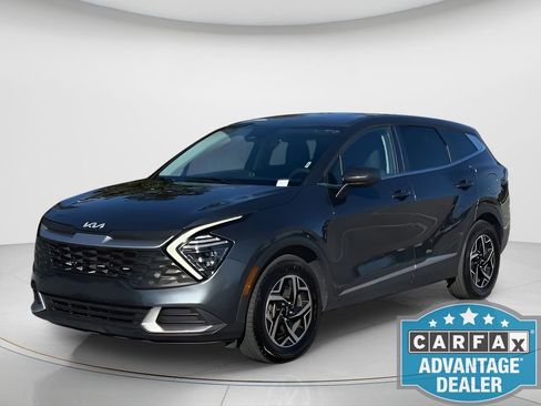 Used 2024 Kia Sportage LX image 4