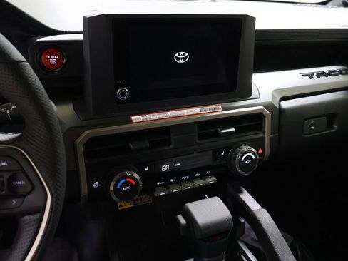 New 2026 Toyota Tacoma TRD Off-Road w/ TRD Off Road Upgrade Package AWD/4WD image 27
