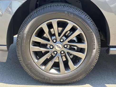 Used 2019 Ford Expedition Max Limited AWD/4WD image 7