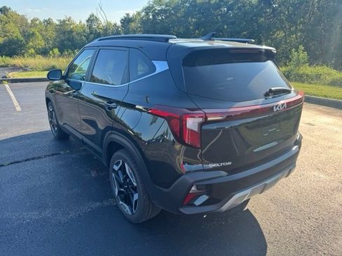 Used 2024 Kia Seltos SX w/ SX Sunroof Package AWD/4WD image 5
