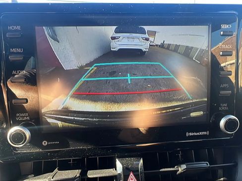 Used 2022 Toyota Corolla LE image 20