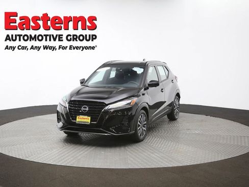 Used 2024 Nissan Kicks SR FWD image 54