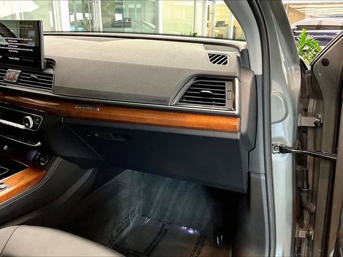 Used 2023 Audi Q5 2.0T Premium Plus w/ Premium Plus Package image 18