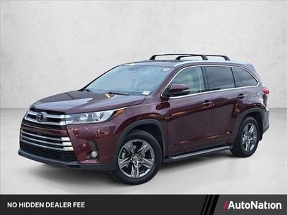 Used 2017 Toyota Highlander Limited Platinum
