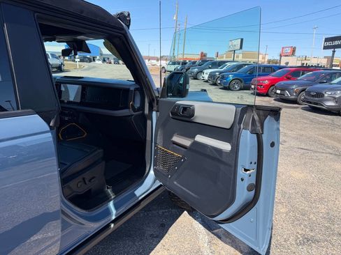 Used 2023 Ford Bronco Badlands w/ Sasquatch Package image 58