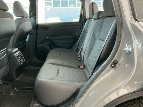 Used 2026 Subaru Forester Premium AWD/4WD image 33
