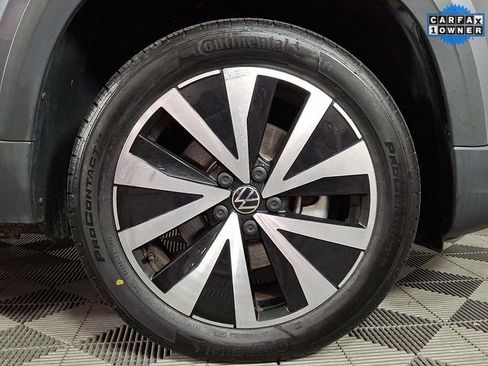 Used 2022 Volkswagen Taos SE image 11
