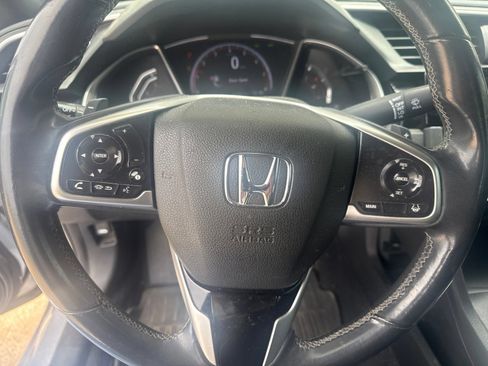 Used 2019 Honda Civic Sport image 11