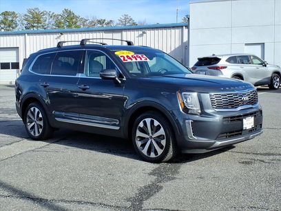 Used 2020 Kia Telluride S w/ S 8 Passenger Seating Package