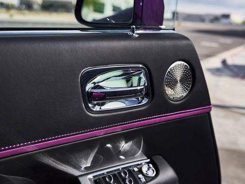 Used 2020 Rolls-Royce Wraith RWD image 25