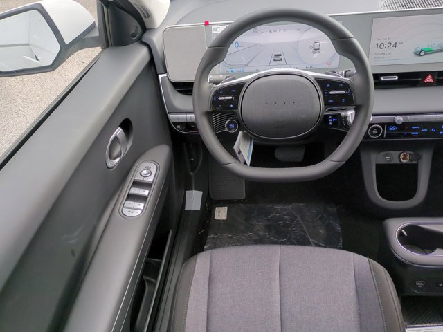 New 2024 Hyundai Ioniq 5 SEL RWD image 15
