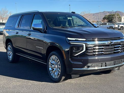 New 2026 Chevrolet Suburban Premier image 3