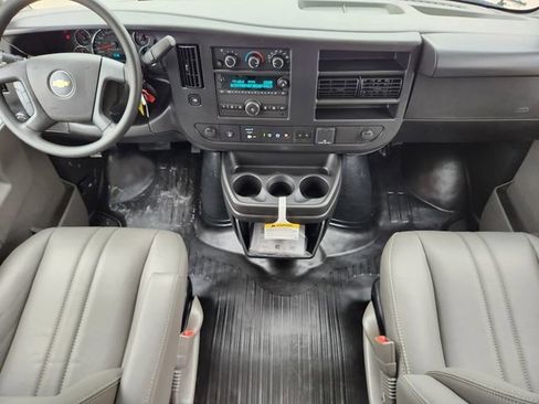 New 2025 Chevrolet Express 3500 LS w/ Chrome Appearance Package RWD image 29
