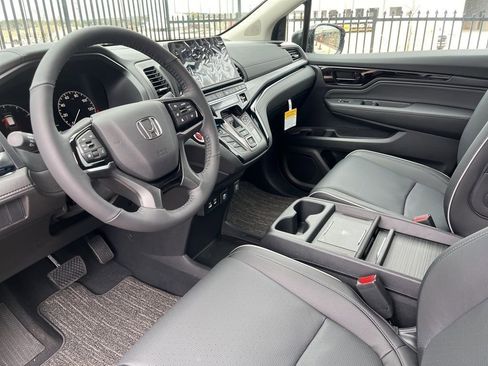 New 2026 Honda Odyssey Elite image 11
