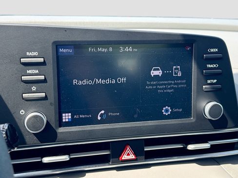 Used 2023 Hyundai Elantra SEL FWD image 14