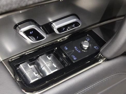 Certified 2025 Land Rover Range Rover Sport Dynamic SE AWD/4WD image 19