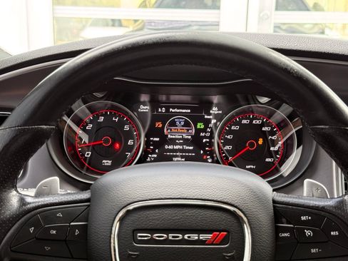 Used 2019 Dodge Charger Scat Pack RWD image 41