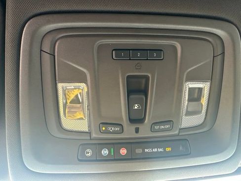 Used 2019 Chevrolet Silverado 1500 RST AWD/4WD image 25