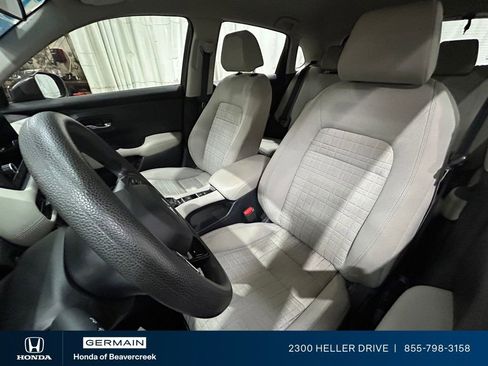Certified 2024 Honda HR-V LX image 26
