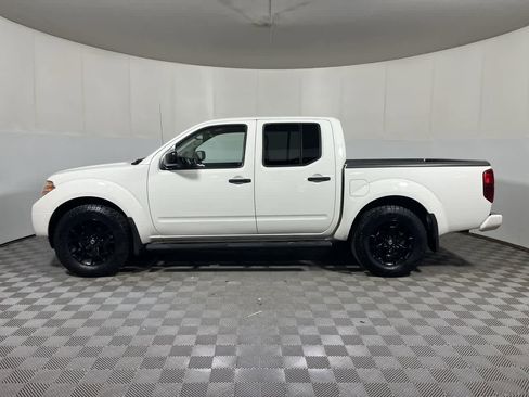 Used 2019 Nissan Frontier SV w/ Value Truck Package RWD image 5