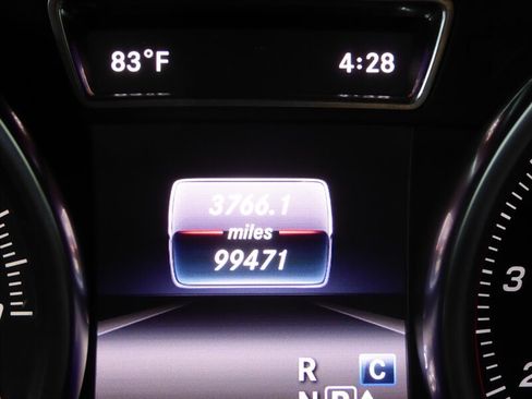 Used 2018 Mercedes-Benz GLE 350 w/ Premium 1 Package image 13