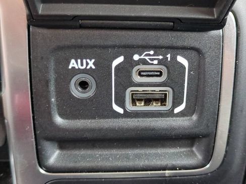 Used 2026 Jeep Gladiator Rubicon AWD/4WD image 21
