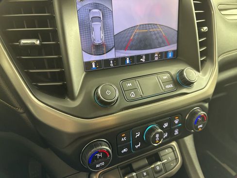 Used 2022 GMC Acadia AT4 w/ GMC Pro Grade Package AWD/4WD image 21