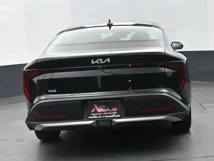 Used 2025 Kia K4 FWD image 8