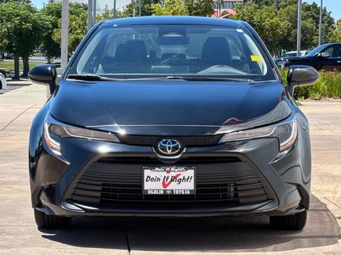 Certified 2024 Toyota Corolla LE FWD image 11
