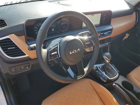 New 2026 Kia Seltos EX image 23