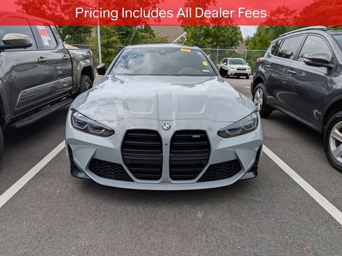 Used 2021 BMW M4 Coupe w/ Executive Package RWD image 2
