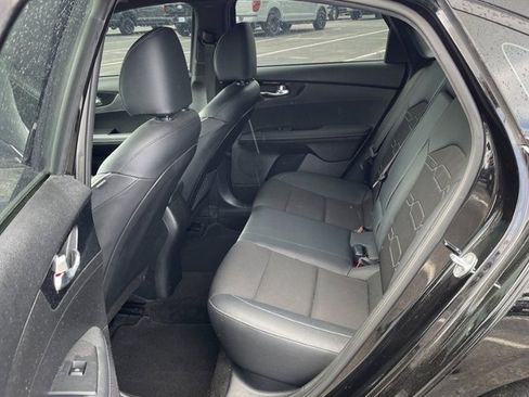 Used 2022 Kia Forte GT-Line w/ GT-Line Premium Package image 19