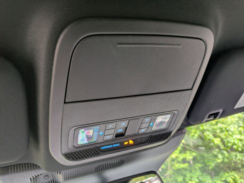 New 2026 Ford Explorer ST AWD/4WD image 26