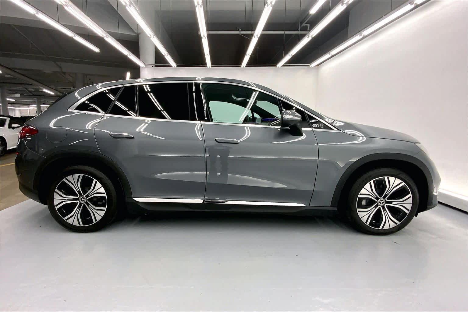 Certified 2023 Mercedes-Benz EQE 350+ 4MATIC SUV image 6