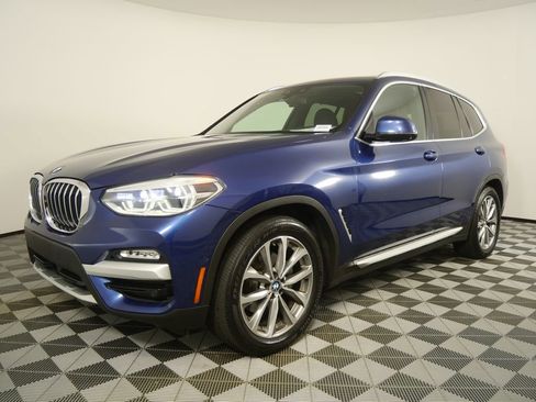 Used 2018 BMW X3 xDrive30i w/ Executive Package image 8