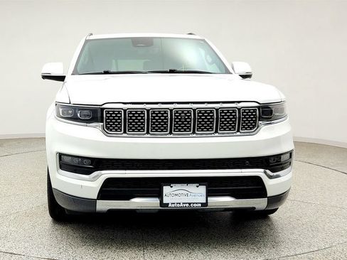 Used 2022 Jeep Grand Wagoneer Series II w/ Convenience Group III AWD/4WD image 2