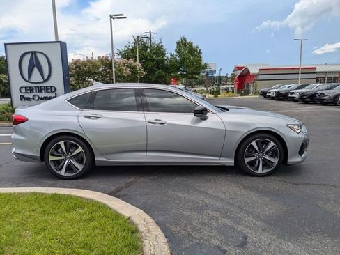 Used 2025 Acura TLX w/ Technology Package FWD image 5