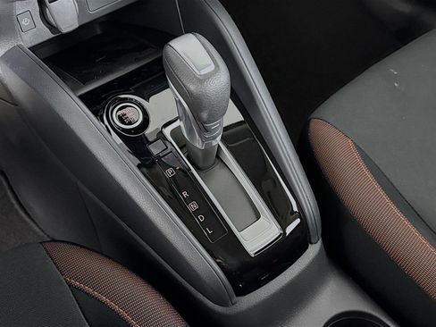 New 2025 Nissan Versa SR w/ Trunk Package image 17