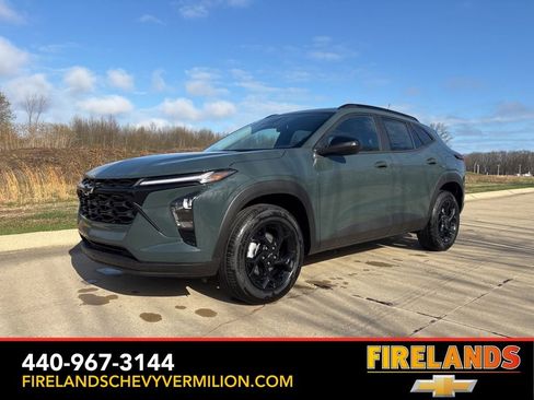 New 2026 Chevrolet Trax LT w/ Midnight Edition image 1