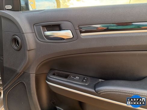 Used 2023 Chrysler 300 S image 19