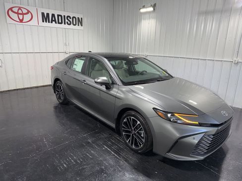 New 2026 Toyota Camry XLE w/ Premium Plus Package AWD/4WD image 4
