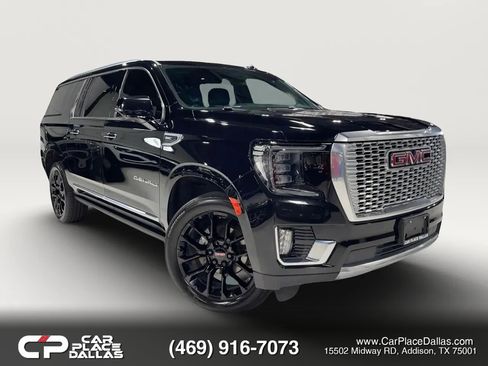 Used 2022 GMC Yukon XL Denali RWD image 1