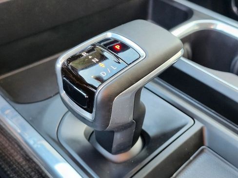 Used 2025 Chevrolet Silverado 1500 RST image 25