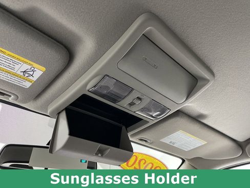 Used 2020 Nissan Frontier SV image 36