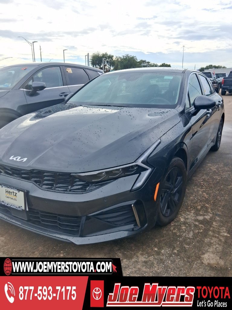 Used 2025 Kia K5 LXS FWD image 1