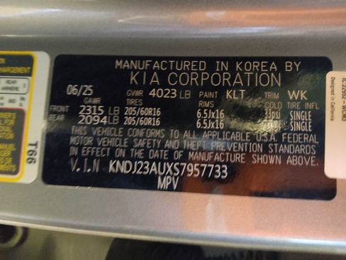 Used 2025 Kia Soul LX w/ LX Technology Package image 33