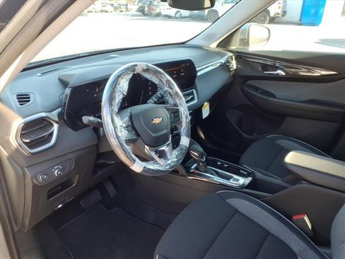 New 2026 Chevrolet TrailBlazer LT w/ Convenience Package image 11
