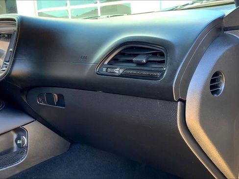 Used 2023 Dodge Challenger GT w/ Plus Package image 15