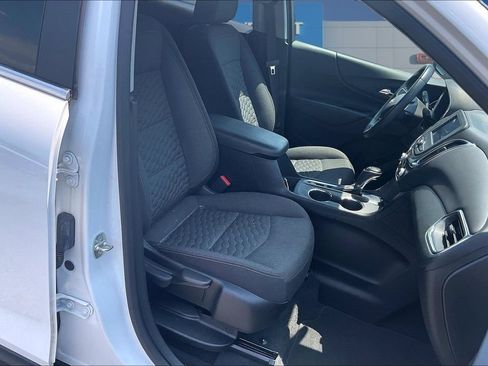Used 2021 Chevrolet Equinox LT w/ Driver Convenience Package FWD image 28